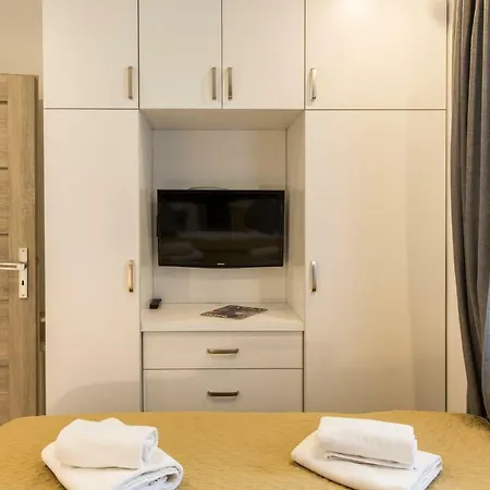 Apartment Na Stromej *